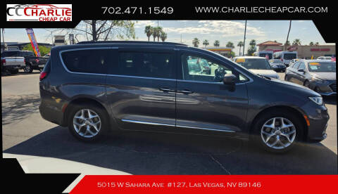 2022 Chrysler Pacifica Touring L