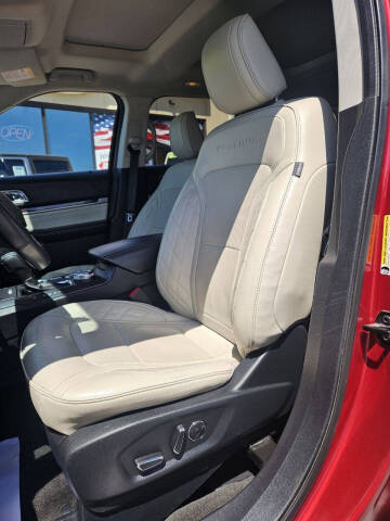 2018 Ford Explorer Platinum