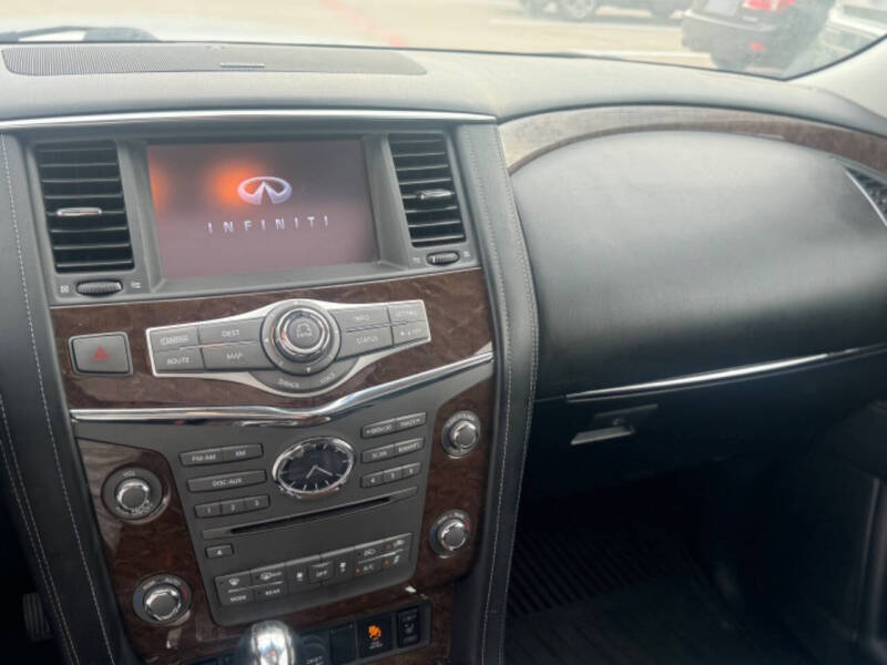 2017 Infiniti QX80 Signature Edition