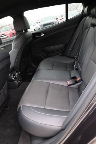 2022 Kia Stinger GT-Line