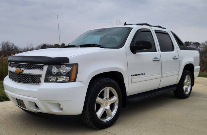 2012 Chevrolet Avalanche for sale at The Motor Collection in Plain City OH