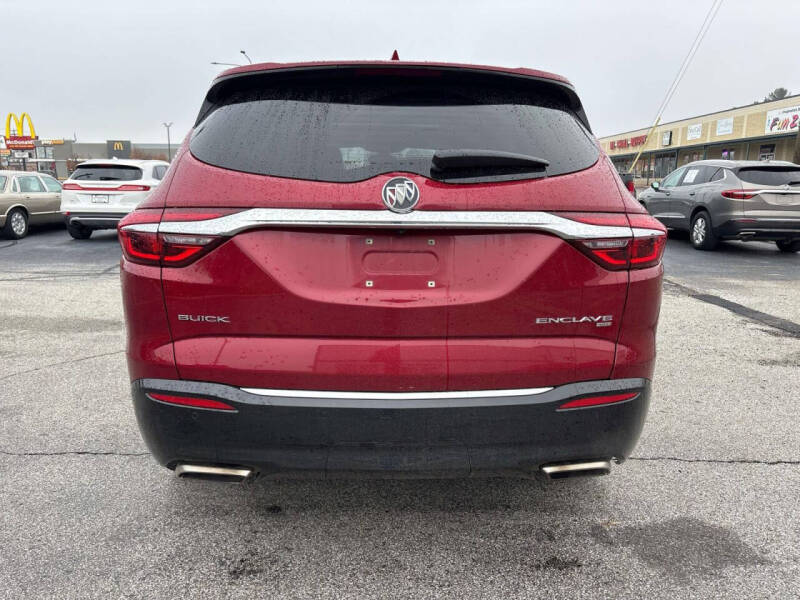 2018 Buick Enclave Essence