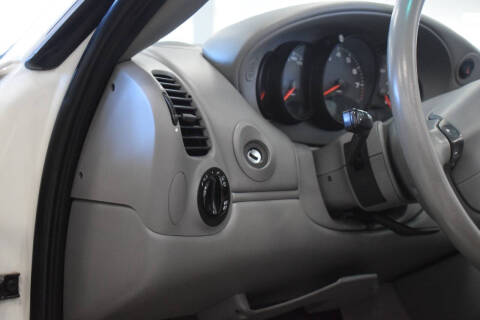 2000 Porsche 911 Carrera