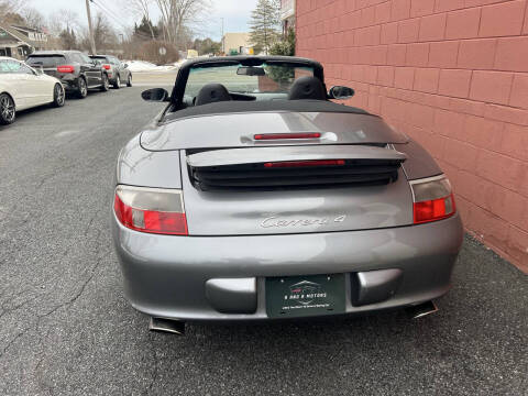 2002 Porsche 911 Carrera 4