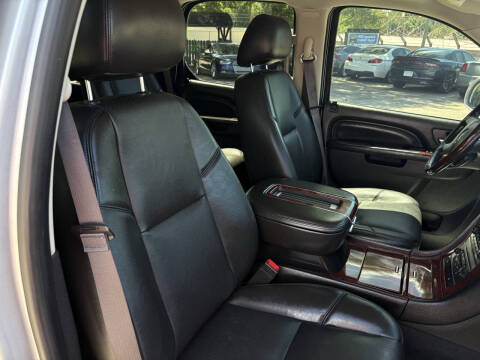2014 Cadillac Escalade Premium