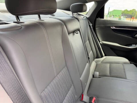 2017 Chevrolet Impala LT