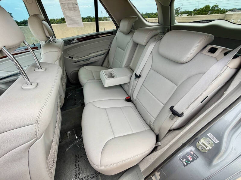 2010 Mercedes-Benz M-Class ML 350
