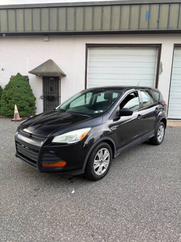 2014 Ford Escape S