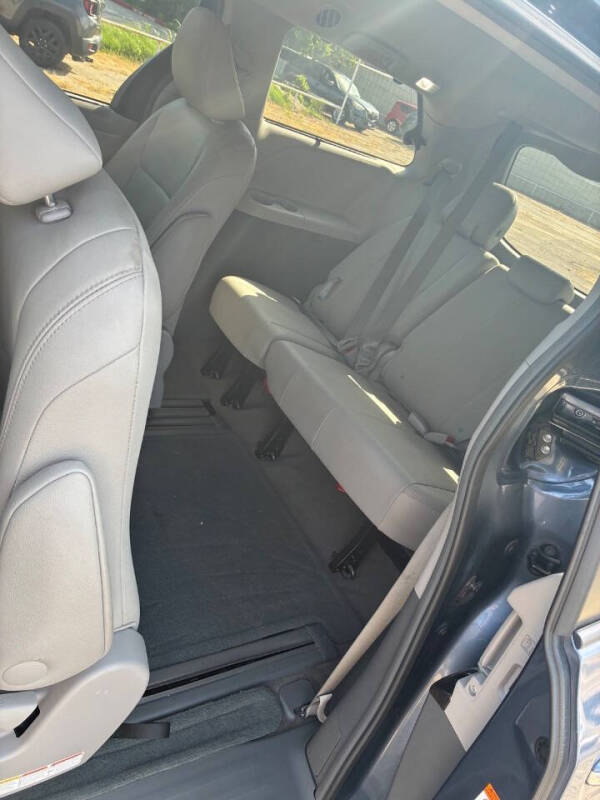 2017 Toyota Sienna Limited 7-Passenger