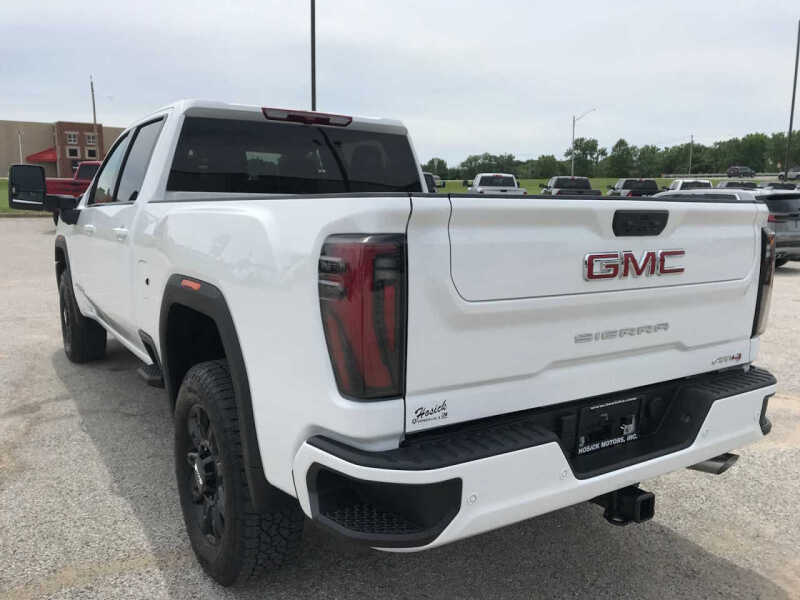 2026 GMC Sierra 2500HD