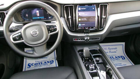 2025 Volvo XC60 B5 Plus Dark Theme