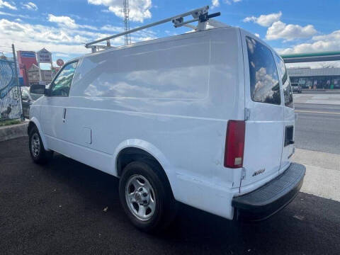 2004 Chevrolet Astro