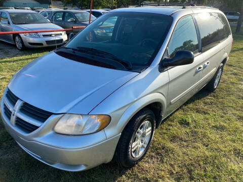 2005 Dodge Grand Caravan for sale at Cash Car Outlet in Mckinney TX