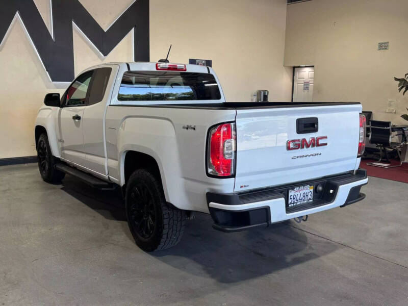 2021 GMC Canyon Elevation Standard