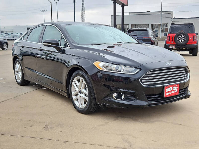 2016 Ford Fusion SE