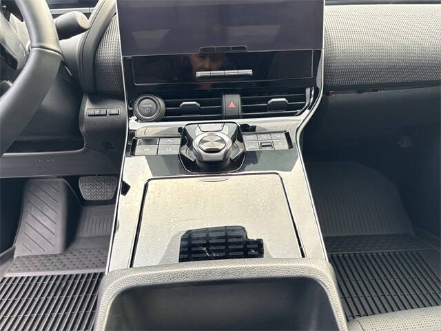 2024 Subaru Solterra Touring