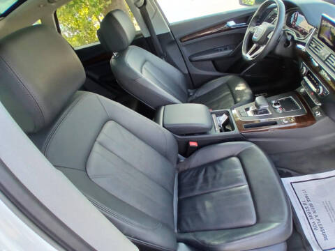 2020 Audi Q5 quattro Premium Plus 45 TFSI