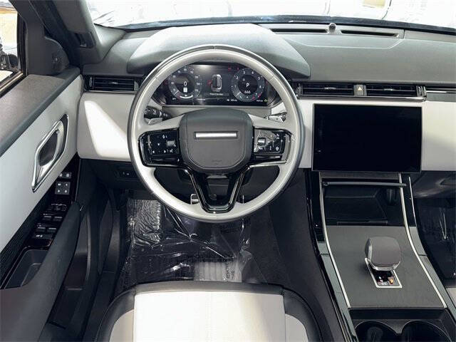 2024 Land Rover Range Rover Velar P250 Dynamic SE
