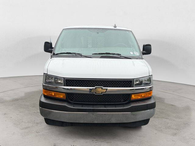 2024 Chevrolet Express 2500