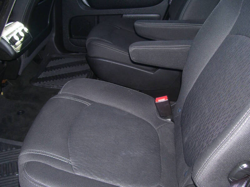 2014 GMC Acadia SLE-2