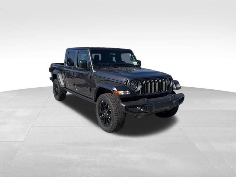 2025 Jeep Gladiator NightHawk