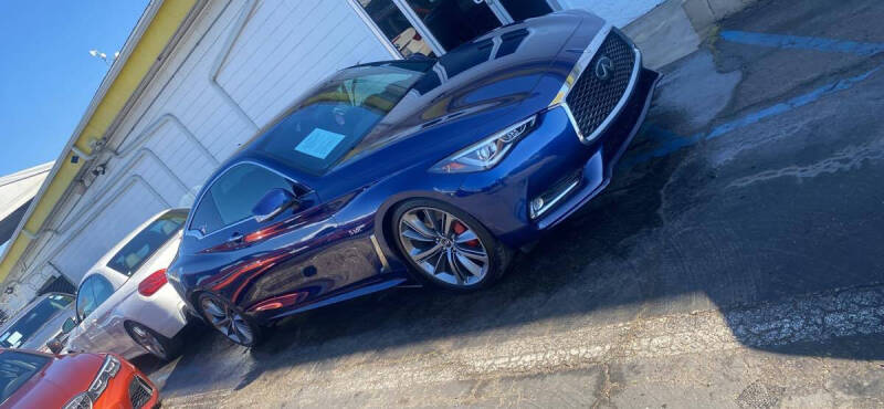 2018 Infiniti Q60 Red Sport 400