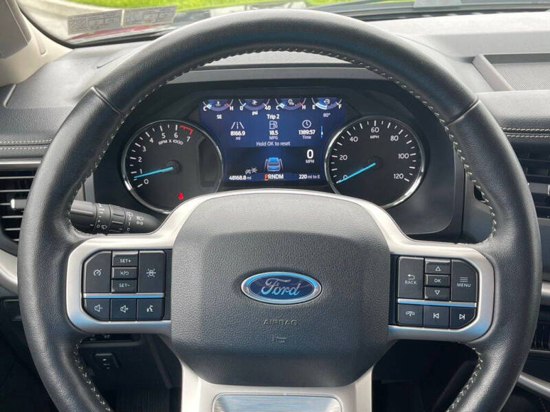 2024 Ford Expedition XLT