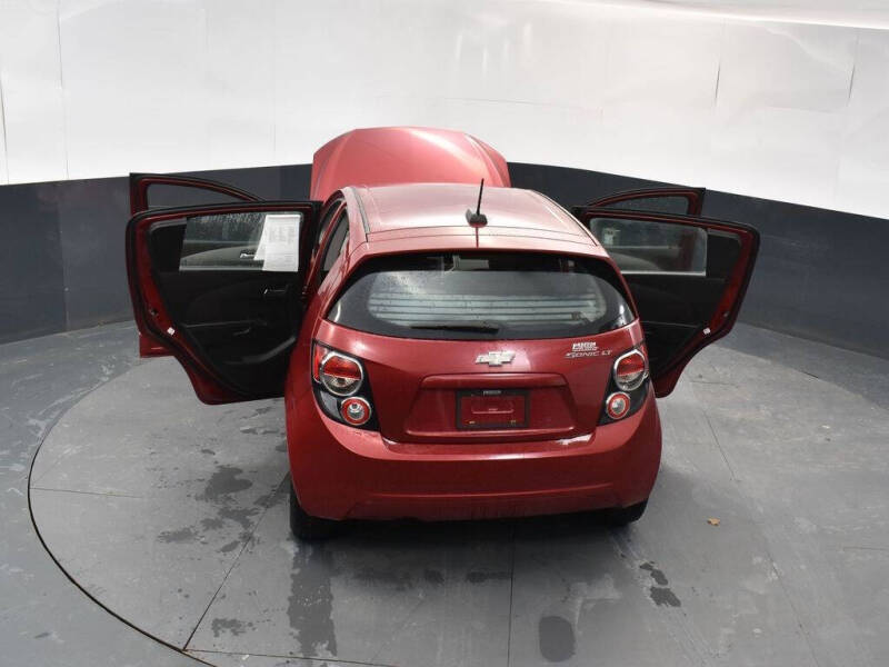 2016 Chevrolet Sonic LT Auto