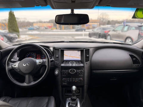 2010 Infiniti FX35