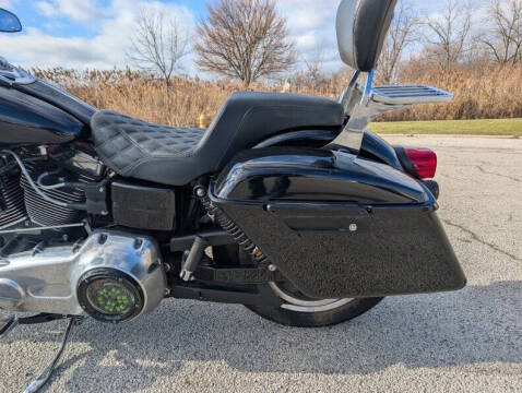 2016 Harley-Davidson FLD Switchback