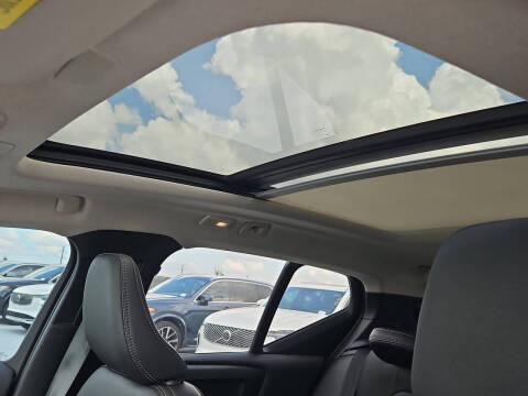 2026 Volvo XC40 B5 Core