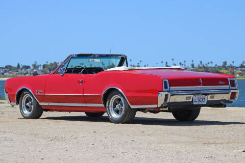 1967 Oldsmobile Cutlass Supreme