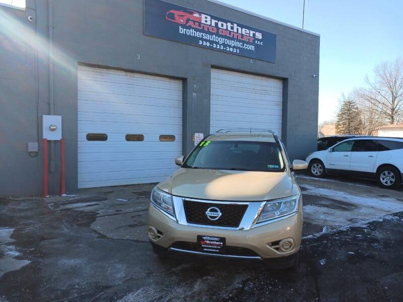 2013 Nissan Pathfinder for sale at Brothers Auto Group - Brothers Auto Outlet in Youngstown OH
