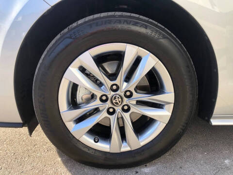 2024 Toyota Sienna XLE 7-Passenger