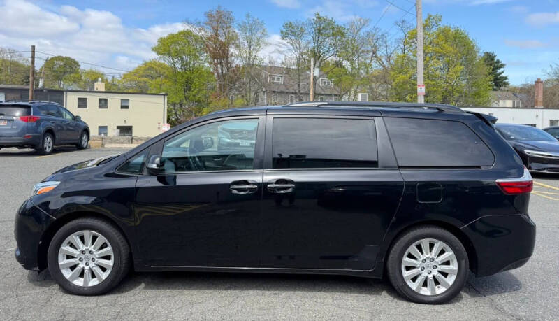 2015 Toyota Sienna