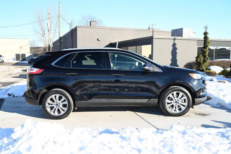 2019 Ford Edge Titanium