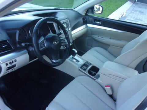 2013 Subaru Legacy 2.5i Premium