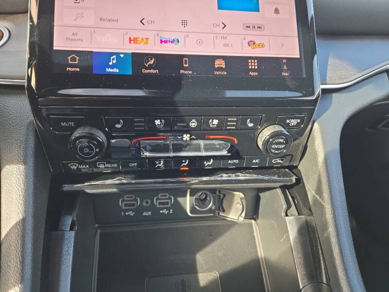 2025 Jeep Grand Cherokee Overland