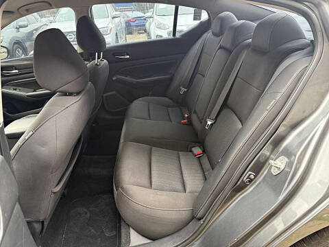 2019 Nissan Altima 2.5 SR