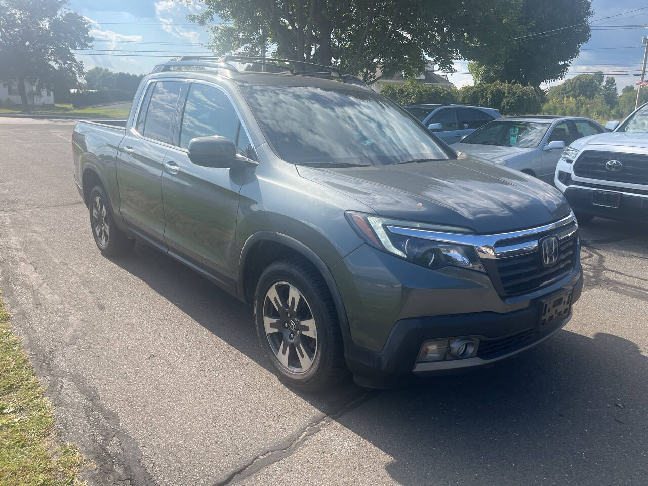 Dk. Gray 2017 Honda Ridgeline RTL-E AWD RTL-E 4dr Crew Cab 5.3 ft. SB 2