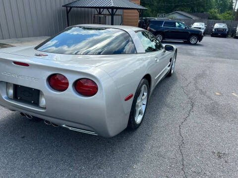 2004 Chevrolet Corvette