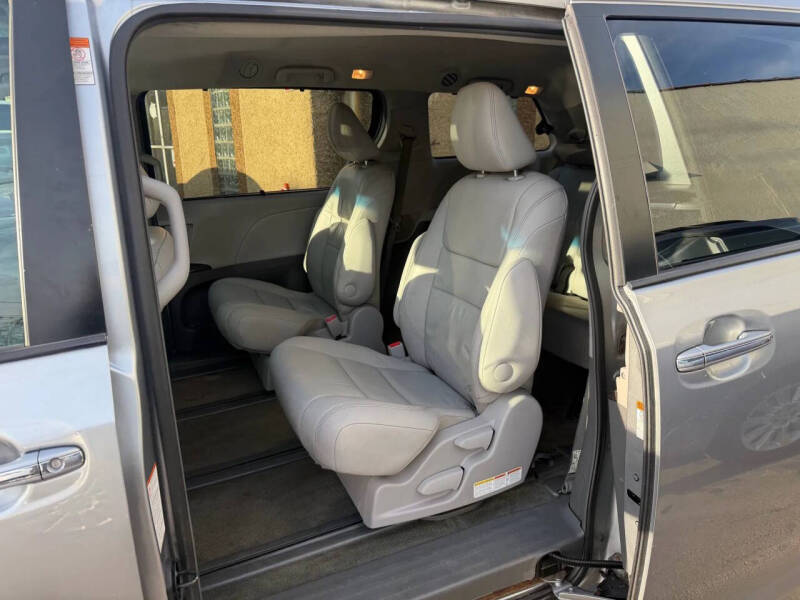 2017 Toyota Sienna