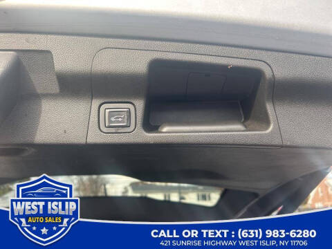 2017 GMC Acadia SLE-2