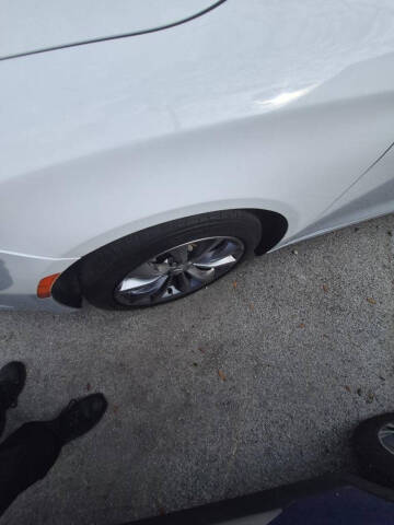 2015 Chrysler 200 S