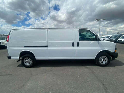 2023 GMC Savana 2500