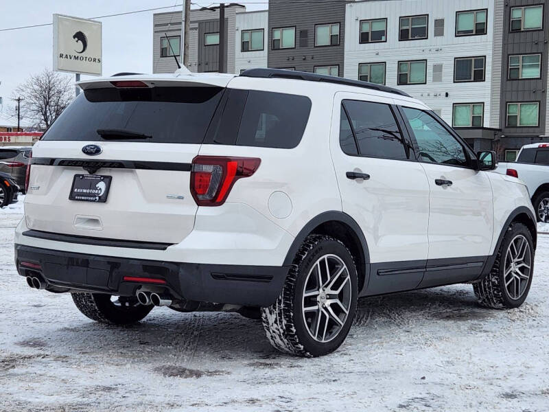 2019 Ford Explorer Sport