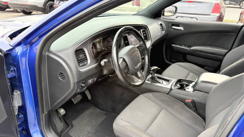 2019 Dodge Charger SXT