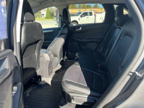 2022 Ford Escape Hybrid SEL