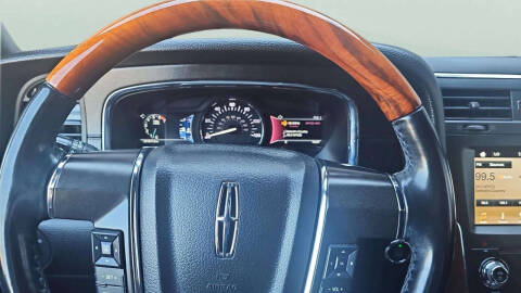 2017 Lincoln Navigator L Select