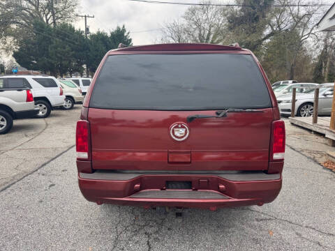 2003 Cadillac Escalade